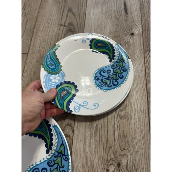 Blue and white paisley plates- 2 smaller plates and 1 large dinner plate - Picture 2 of 7